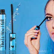Apa hukumnya menggunakan produk makeup yang waterproof?