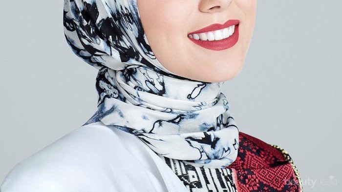 Ikuti Tutorial Ini untuk Mendapatkan Smokey Eyes dengan Pakai Eyeshadow Wardah