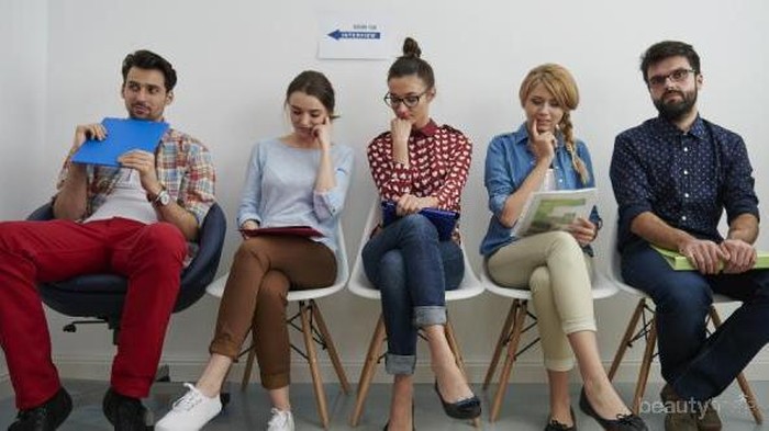 Kamu First Jobber? 4 Tahap Ini Pasti Akan Kamu Alami Ladies
