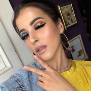 Keluar Zona Nyaman, Cobain Trend Funky Makeup yang Anti Mainstream