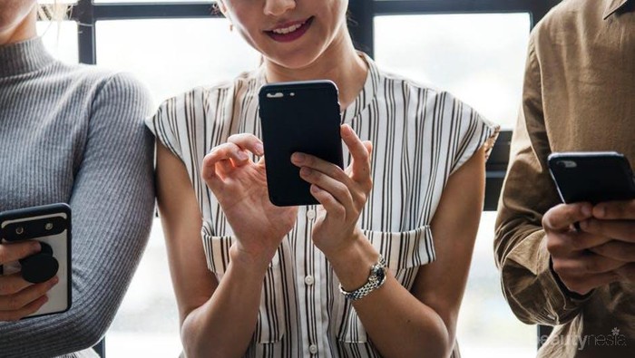 [FORUM] Sudah Ada yang Mencoba Puasa Sosmed?