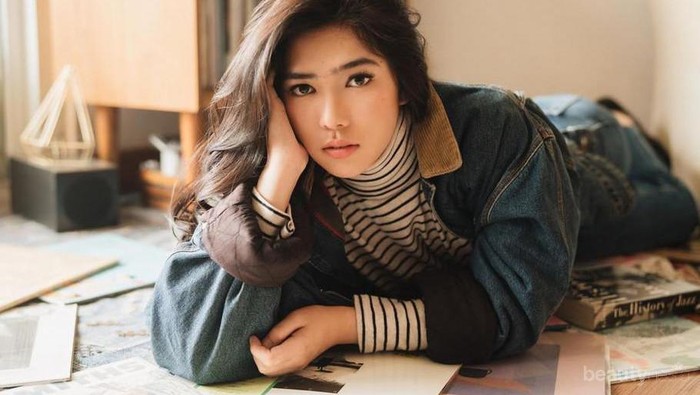 Yuk Contek Empat Inspirasi Gaya Rambut ala Musisi Isyana Sarasvati