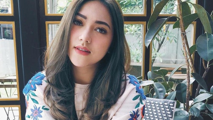 Jauh Lebih Murah, Inilah Beberapa Daftar Produk yang Bisa Jadi Dupe Kylie Cosmetics