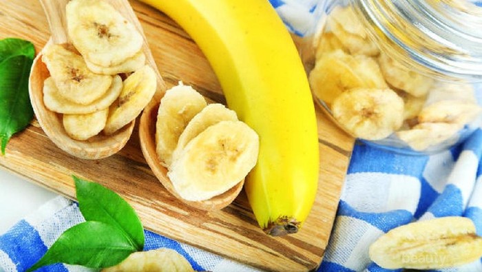 Tidak Disangka, Kulit Pisang Ternyata Bermanfaat Buat Wajah Juga Lho! Jangan Langsung Buang!