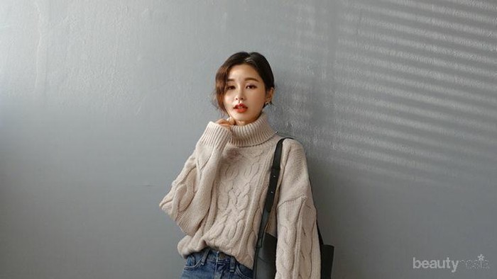 Tetap Stylish di Musim Hujan, dengan 7 Inspirasi Padu Padan Sweater Ini! Tetap Stylish di Musim Hujan, dengan 7 Inspirasi Padu Padan Sweater Ini!