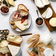 Suka Makanan Berbahan Keju? Kamu Harus Tahu Dulu 10 Jenis Keju Berikut Ini