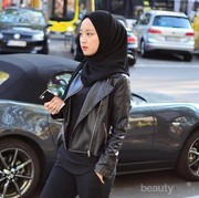 Hijabers! Yuk bikin tubuhmu terlihat tinggi dan langsing dengan atasan hijab berikut ini!
