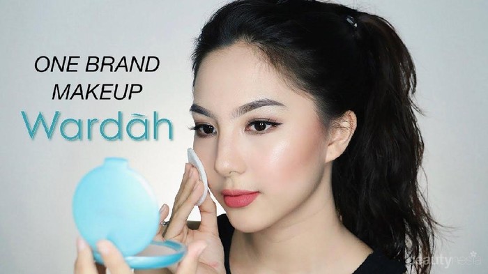 Natural Smokey Eye Look dengan One Brand Make Up Tutorial Ala Davienna