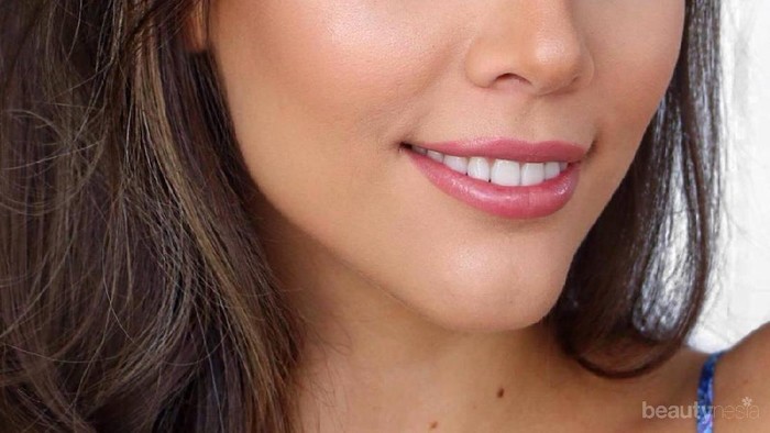 Pemula dalam Makeup? Inilah Tips Eye Make Up yang Perlu Kamu Coba!