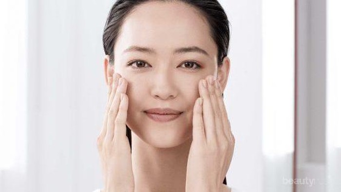 Cleansing Oil Korea yang Ampuh Melembapkan & Membersihkan Wajah