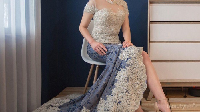 Bingung Memilih Kebaya Lamaran? 5 Warna Kebaya Ini Bisa Kamu Contek!