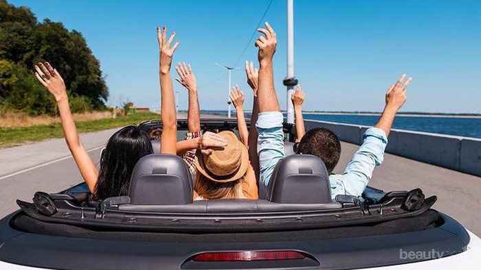 Ladies, Ini Tips Sewa Mobil Saat Traveling