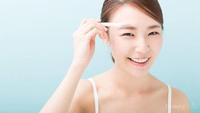 Jangan Asal-Asalan, Begini Cara Mencukur Alis dengan Benar dan Aman