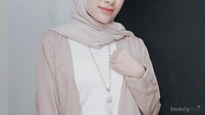 Deretan Warna Hijab yang Akan Membuat Kulitmu Terlihat Lebih Cerah dan Tak Kusam