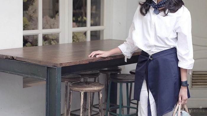 Anti Bergaya Ribet, Begini Cara Memadukan Sport Shoes untuk Ke Kantor yang Lagi Kekinian