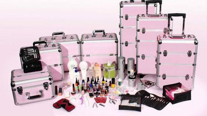 Murah Banget, Ini Rekomendasi dan Tips Cantik Memilih Beauty Case untuk Penggila Make Up!