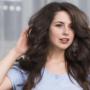 Atasi Rambut Tak Sehat, 6 Produk Hair Serum High End Ini Bisa Diandalkan!