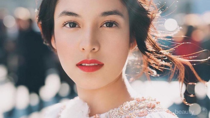 Maybelline Vivid Matte VS Wardah Exclusive Matte Lip Cream, Cek Mana yang Lebih Oke!