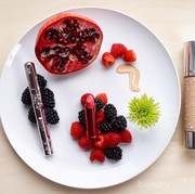 Wah! DIY Make Up dari Makanan Ini Aman dan Bisa Dimakan, Lho!