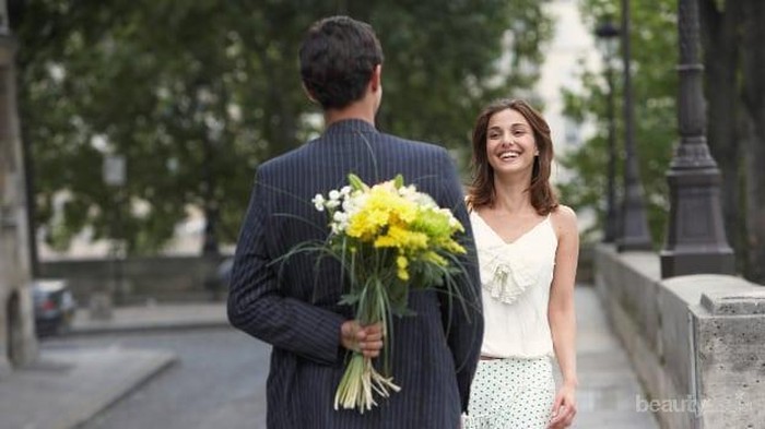 [FORUM] Ladies, Menurut Kalian Kesan Pertama Itu Penting Nggak Sih?