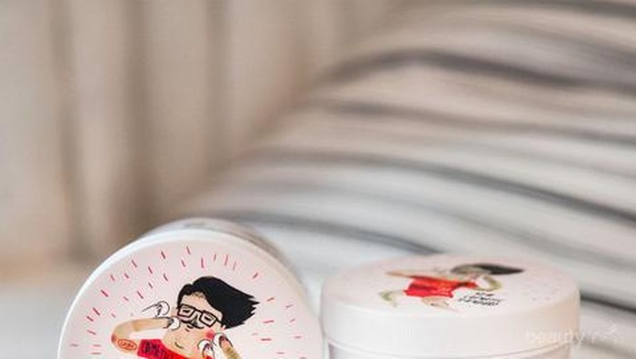 Lelah dengan Jerawat yang Tak Kunjung Sembuh? Atasi Saja dengan Pad BHA Populer dari COSRX Ini!