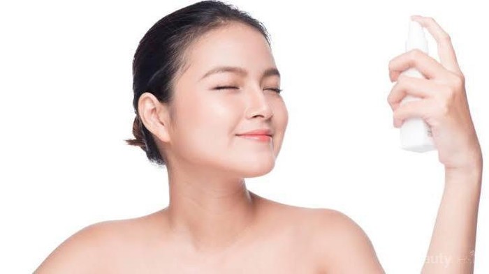 DIY Facial Mist dari Bahan Alami untuk Mengatasi Kulit Berminyak