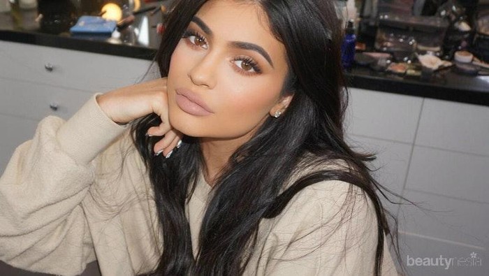 #FORUM Lip injection kayak Kylie Jenner Berbahaya Gak Sih?? #FORUM Lip injection kayak Kylie Jenner Berbahaya Gak Sih??
