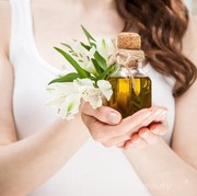 Punya Khasiat Menjanjikan, Kenalan Yuk dengan 5 Natural Oil Terfavorit Ini