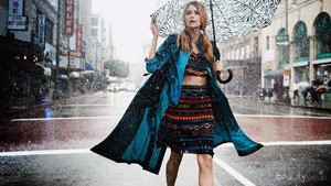 Musim Hujan Telah Tiba! Tetap Tampil Stylish Dengan Fashion Yang Cocok Buat Musim Ini Yuk!