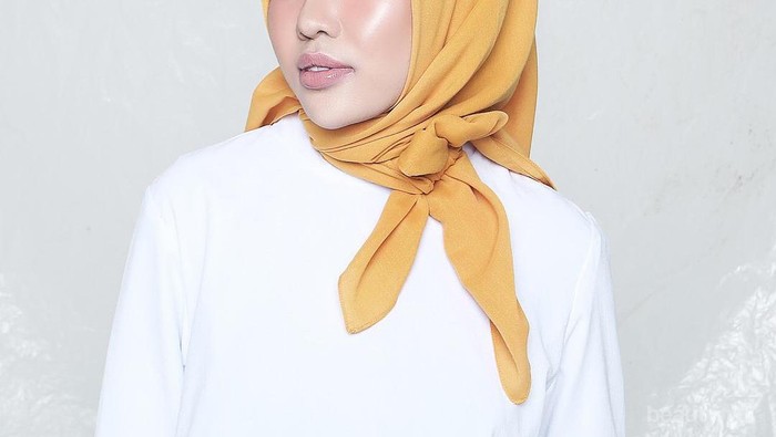 Punya Karir Sukses, Hijabers Indonesia Ini Berpenghasilan Mencengangkan!