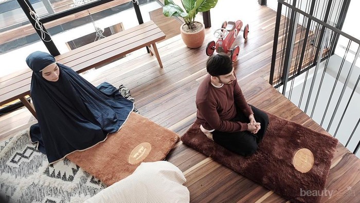 Ramadhan Sebentar Lagi! Siapkan Sajadah Cantik Kamu di Rekomendasi Online Shop Ini