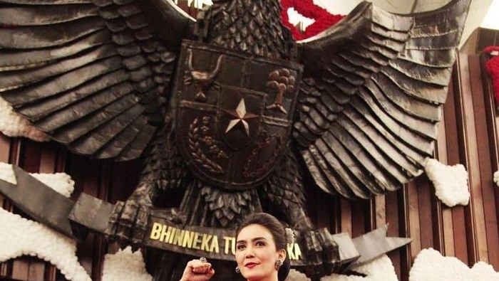 Intip Gaya Busana Artis yang Hadir dalam Pelantikan Presiden