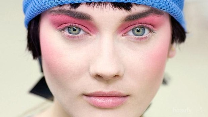 Rekomendasi Eyeshadow High End Khusus untuk Kamu dengan Budget Terbatas!