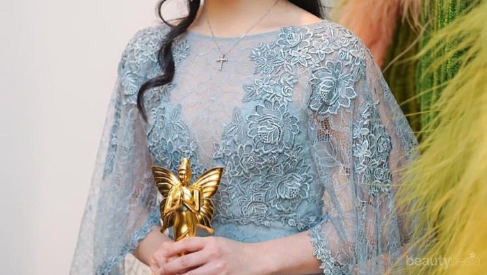 10 Fakta Jessica, Adik Angela Tanoesoedibjo yang Tak Kalah Smart dan Menawan