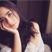Ladies, Ini Nih Produk Lokal yang Dapat Membuat Make Up Kamu Terlihat Flawless!