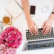 Ladies, Ini Dia Ragam Bisnis Online yang Menguntungkan Beserta Tips Membangunnya!
