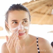 Ladies, Inilah Tips Menggunakan Sunscreen yang Sesuai dengan Aktivitasmu!