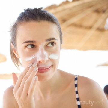 Ladies, Inilah Tips Menggunakan Sunscreen yang Sesuai dengan Aktivitasmu!
