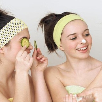 #NEWS Punya Wajah yang Sensitif? Ini Dia Rekomendasi Skincare Lokal yang Cocok Buat Kamu!