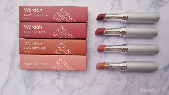 Wardah Intense Matte Lipstick vs Wardah Long Lasting Lipstick, Lebih Bagus yang Mana ya Dear? Wardah Intense Matte Lipstick vs Wardah Long Lasting Lipstick, Lebih Bagus yang Mana ya Dear?