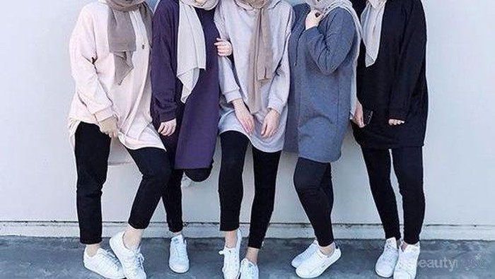 Bikin Semua Orang Terpesona dengan Busana Muslim Untuk Acara Buka Bersama Ini!