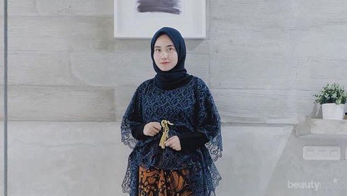 Ini Pilihan Model Kebaya yang Lagi Hits dan Tidak Ketat untuk Dipakai Para Hijabers!