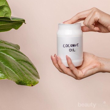 Selain untuk Kesehatan, Virgin Coconut Oil Dapat Menghilangkan Kerutan!