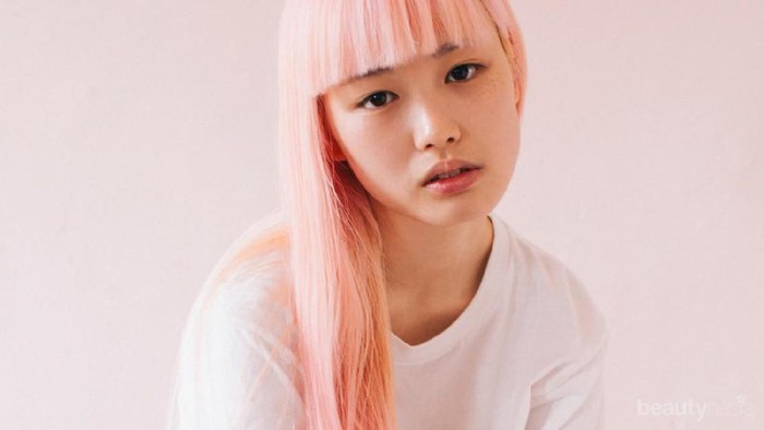 Ini Dia Langkah-Langkah Jitu Mewarnai Rambutmu di Rumah!