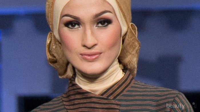 Duh, Kesalahan Mix And Match Model Hijab Ini Masih Sering Kita Lakukan, Lho