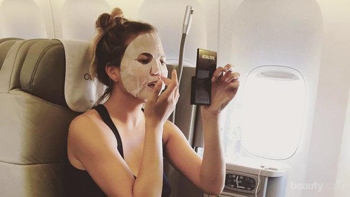 Travelling Ke Luar Negeri? Jangan Lupa Bawa Skincare Ini di Kabin Pesawatmu!