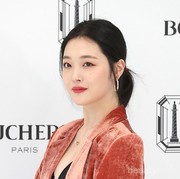 Tak Hanya Sulli, 5 Seleb Korea Ini Juga Putuskan Bunuh Diri