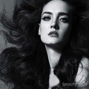 Rambut Rontok Parah! Ke Salon Atau Ke Dokter ya?