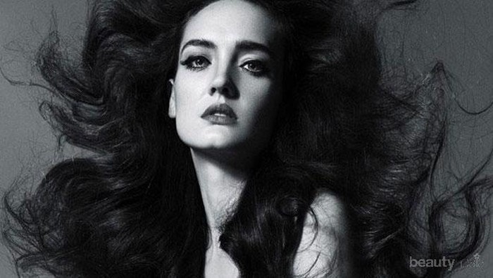 Rambut Rontok Parah! Ke Salon Atau Ke Dokter ya? Rambut Rontok Parah! Ke Salon Atau Ke Dokter ya?