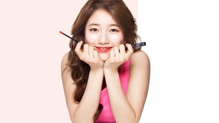 Sharing Apa Lipstick Andalan Kamu Di Sini Yuk! Sharing Apa Lipstick Andalan Kamu Di Sini Yuk!